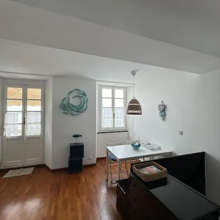 Un Terrazzino Sul Lungomare *